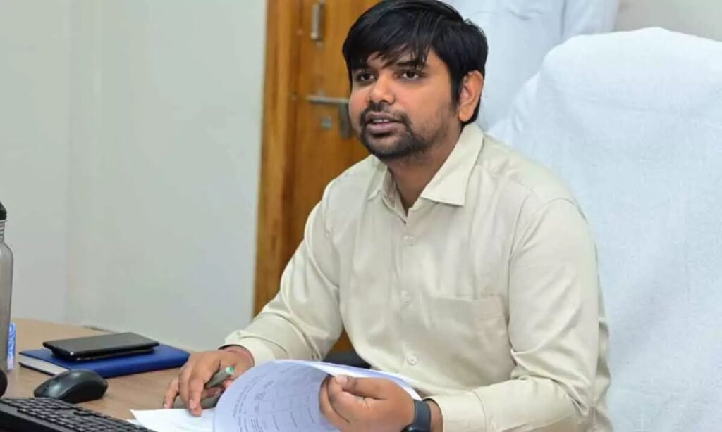 jal-sanjay-award-controversy-telangana