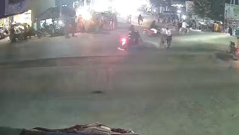 bike-skids-under-lorry-man-killed