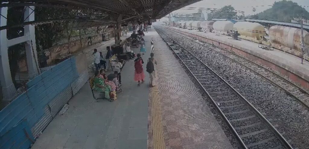 A Soldier’s Final Journey at Duvvada