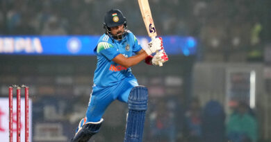 kohli-falls-short-of-century-rahul-wins-odi-for-india