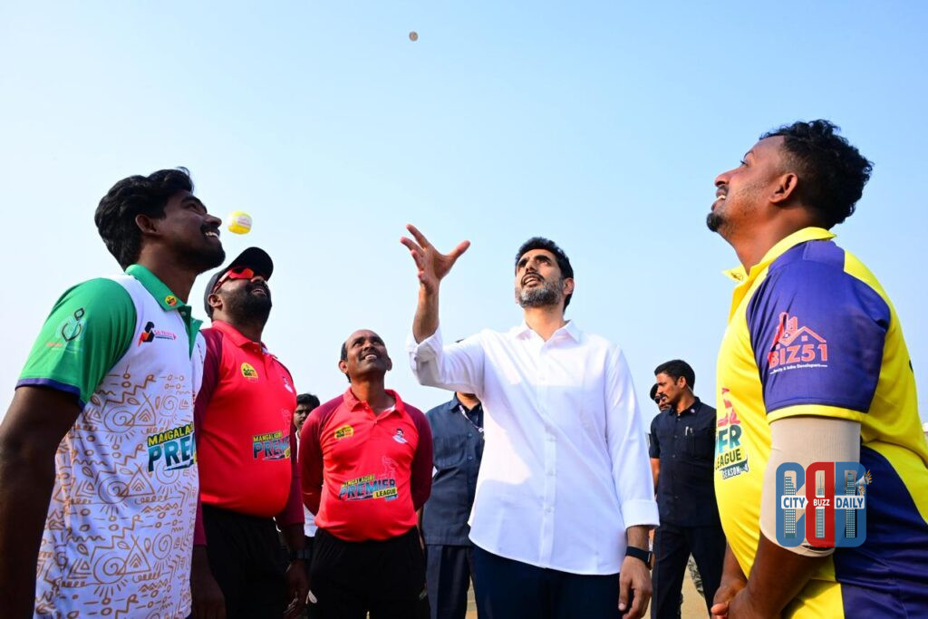 lokesh-launches-mangalagiri-premier-league-cricket