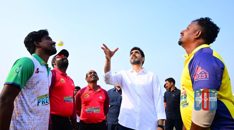 lokesh-launches-mangalagiri-premier-league-cricket