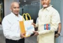 ttd-executive-officer-ravichandra-meets-cm-chandrababu-naidu