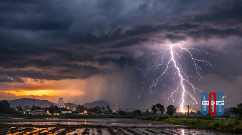 Thunderstorm and lightning over Andhra Pradesh during unseasonal rains