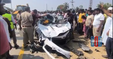 chittoor-palamaneru-highway-car-lorry-accident-five-dead