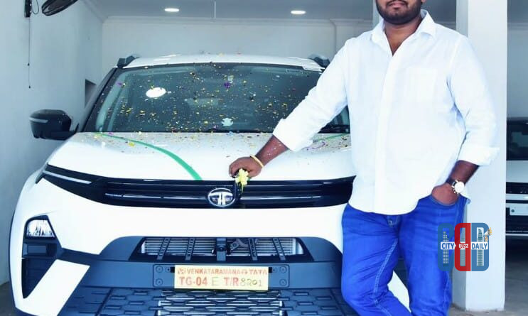 Railway employee Rampa Naveen dies after electric shock at Manuguru Railway Station