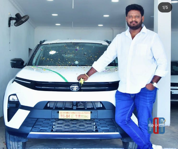 Railway employee Rampa Naveen dies after electric shock at Manuguru Railway Station