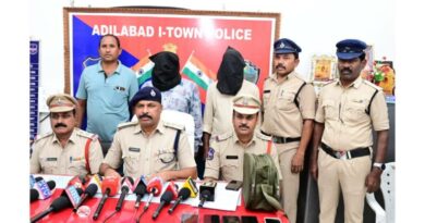 Three arrested for lifting bikes, stealing mobile phones in Adilabad