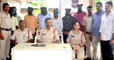 Khammam police bust Andhra gang circulating fake currency; seven held