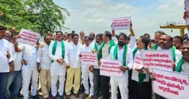 BRS leaders launch ‘Chalo Karnataka’ campaign, demand removal of illegal barrages