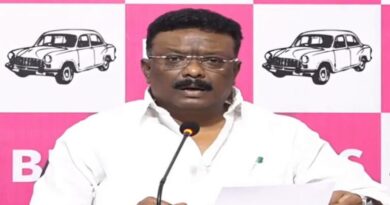 BRS MLC Dasoju Sravan slams BJP leaders over remarks on student protesters