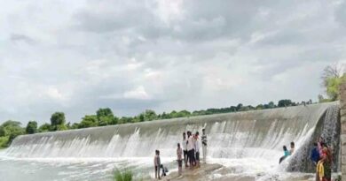 Ghanpur anicut overflows following rains in Sangareddy, Medak
