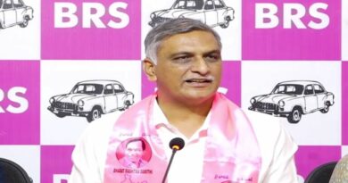 Harish Rao sends legal notice to TPCC chief over black magic remarks
