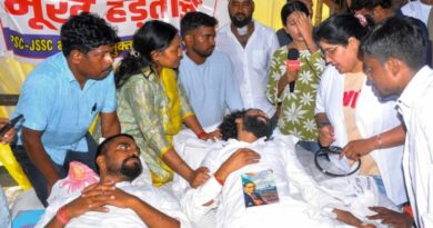 Government cannot be run with batons: Hunger-striking Mahto hospitalised in Ranchi