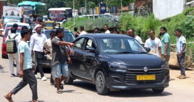 Meghalaya violence spreads as fresh petrol bomb attacks reported, Assam blockade hits traffic