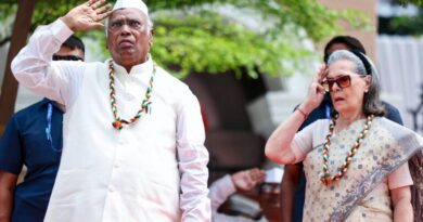 Vande Mataram row: We sang what Mahatma, Vajpayee sang, says Congress chief