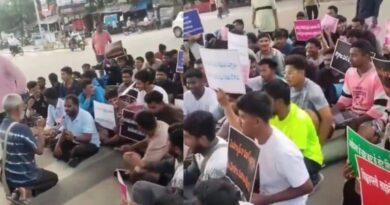 Unemployed youth protest in Hyderabad, demand recruitment for 19,000 police posts