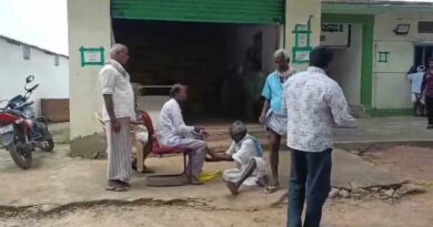 Elderly farmer touches PACS staffer’s feet for urea in Medak