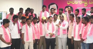 Senior CPI leader Kilaru Prasad joins BRS in Kothagudem