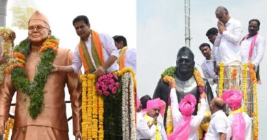KTR, Harish Rao pay tributes to Konda Laxman Bapuji on death anniversary