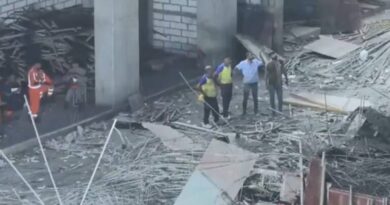 12 hospitalised as metal slab crashes at Gandhinagar site