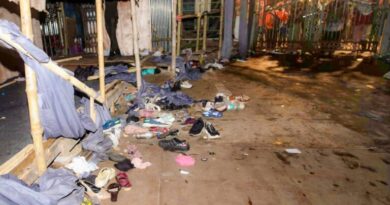 17 dead, 25 others injured in stampede at Kolkata Durga puja pandal
