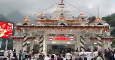 Devotees throng temples across country on first day of Shardiya Navratri