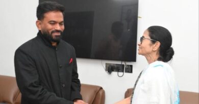 Mamata Banerjee praises CJP activists ahead of INDIA bloc rally at Ramlila Maidan